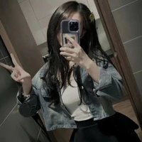 Phạm Linh Hằng  - Tỏi 🧄