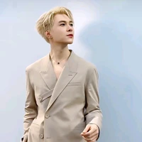 Bùi Anh Tú[ Tú atus]