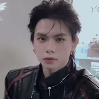 bạch hồng cường