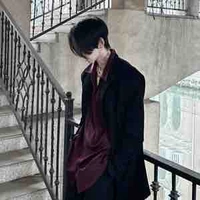 Trần Anh Minh(anh trai Dương)