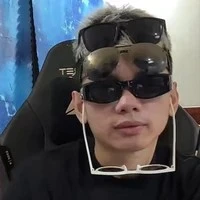 Lương Hoàng Phúc -cá mắc cạn