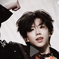 Trần Dịch Hằng - D