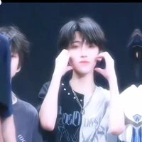 Tả Kỳ Hàm - cậu