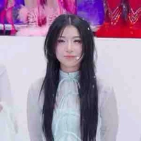 Trần Thảo Linh ( Lyhan )