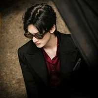 Dư Vũ Hàm 《VHan》