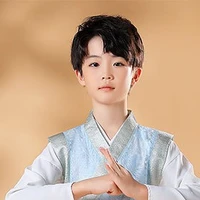 Dương thần ( con quý phi)