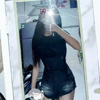 Con nhóc biết bay