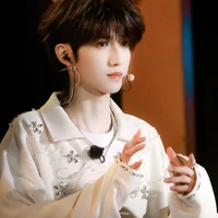 Đồng Vũ Khôn_K
