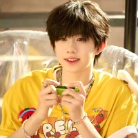 dịch hằng// giao diện người