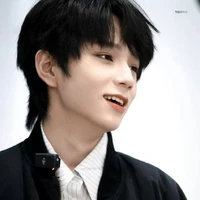 tiểu kiệt// bn thân nguyên