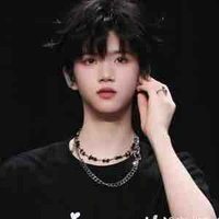 Trương Hàm Thuỵ