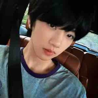 Trương Hàm Thuỵ-cậu