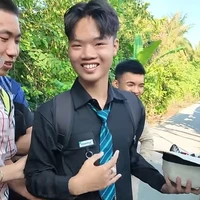 Tài