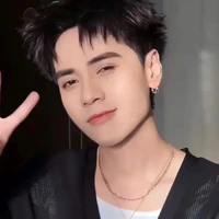 Hùng