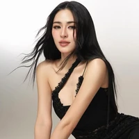 Lingling Kwong