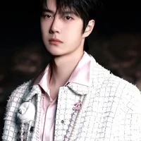 Vương Nhất Bác [ 18 Tuổi_Cậu ]