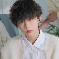 Trần Dịch Hằng _ em