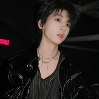 Dương Bác Văn _ hắn