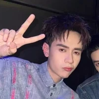 Lê Quang Hùng ( Phone )