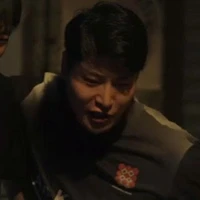 2 (thấy quen quên tên rồi)