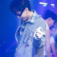 Nhân Cách 2 của Hùng