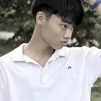 tài