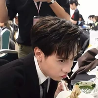 _Hệ Thống_