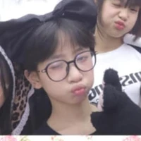 t/g cutephomaique và đã nghe bài Trình🙂