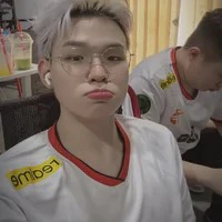 phạm nhật hào.