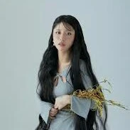 Han sara / em