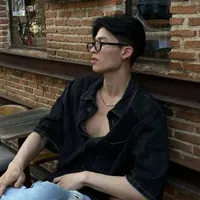 Naravit Lertratkosum_Anh