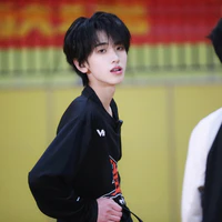 Tả Kỳ Hàm_Y