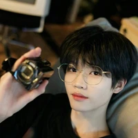 Lý Gia Sâm [ cưa ]