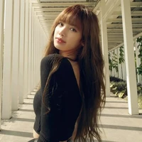 Lalisa Manobal