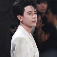 Quang Hùng