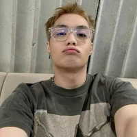 Thành An"bn thân em"