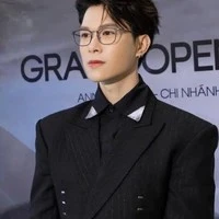 Bùi Anh Tú