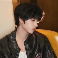 Zhang GuiYuan _ hắn