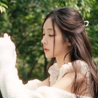 Song Ji Woo