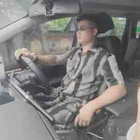 Trọng Luân ( anh cậu )