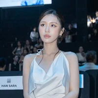 • Han Sara #17