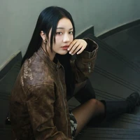 • Hoàng Duyên