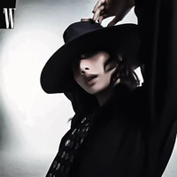 𝙇𝙖𝙡𝙞𝙨𝙖 𝙈𝙖𝙣𝙤𝙗𝙖𝙡 - [ Cô ]