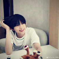 Trần Dịch Hằng_h