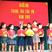 Cô giáo Gọi Vốn/Lily