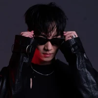Lee Hong Nae[Ji Cheong Sin,...tuổi]