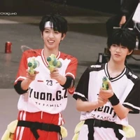 Con nhỏ bị khùng🥵🥵