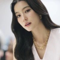 Namtan Tipnaree Weerawatnodom_Chị