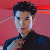 Trần Minh Hiếu(anh cả)