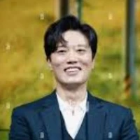 Park Hee-Soon